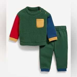 NWOT  Cozy-Knit Color Block Pocket Sweatshirt and Sweatpants Set for Baby - 3-6m